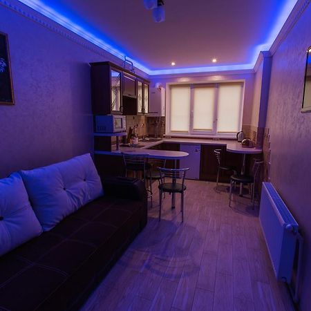 Modern Apartment On Akademika Sakharova 27A Ivano-Frankivsk Eksteriør billede