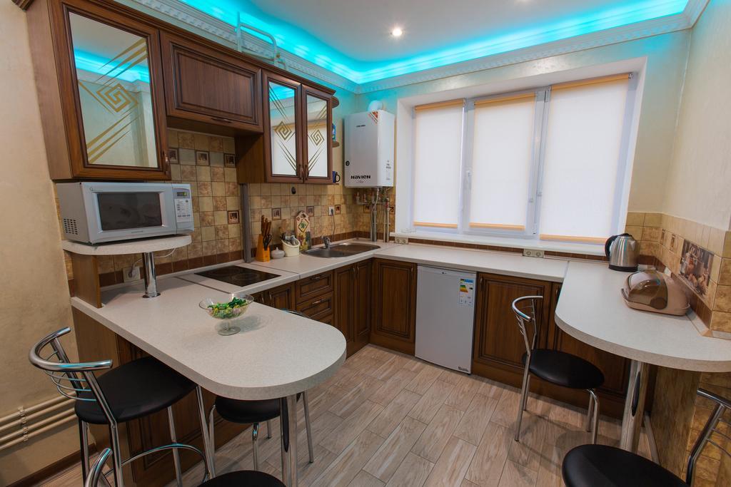 Modern Apartment On Akademika Sakharova 27A Ivano-Frankivsk Eksteriør billede