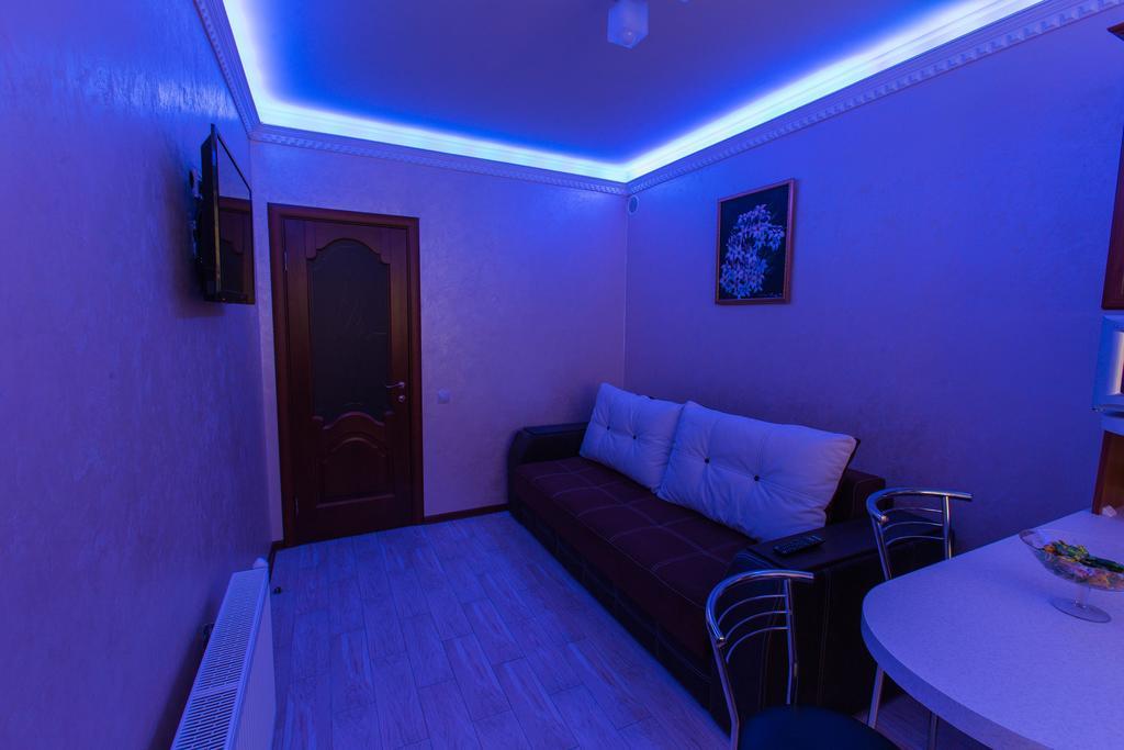 Modern Apartment On Akademika Sakharova 27A Ivano-Frankivsk Eksteriør billede